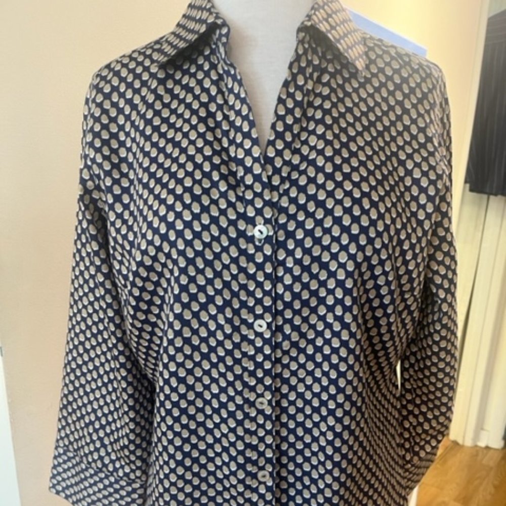 Foxcroft NWT Mary 3/4 Sleeve Dot Print